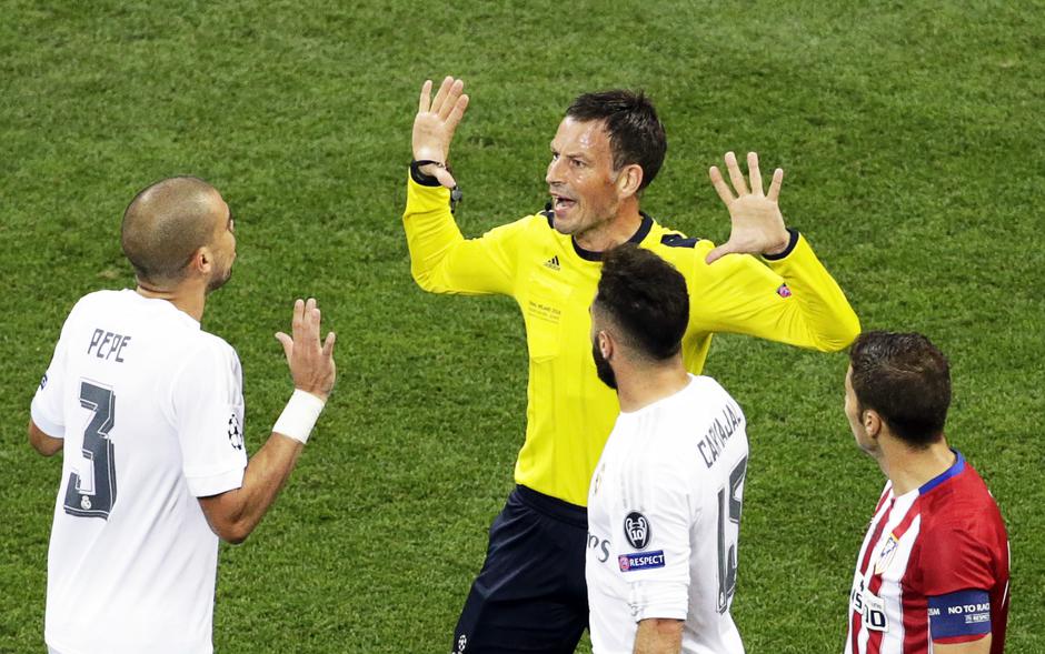 clattenbrurg | Avtor: Epa