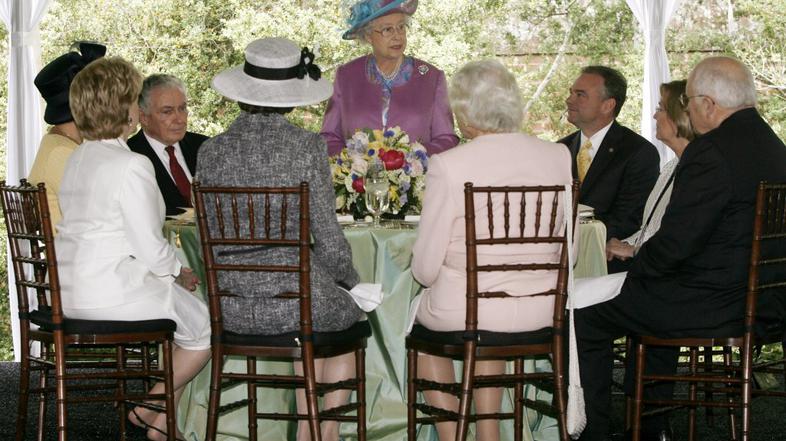 kraljica Elizabeta II