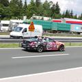 Gumball 3000 je vodil tudi po slovenski avtocesti.