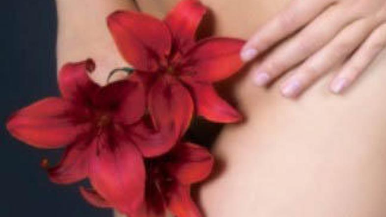 Nevarnost predstavljajo tudi spolni odnosi brez uporabe kondoma.