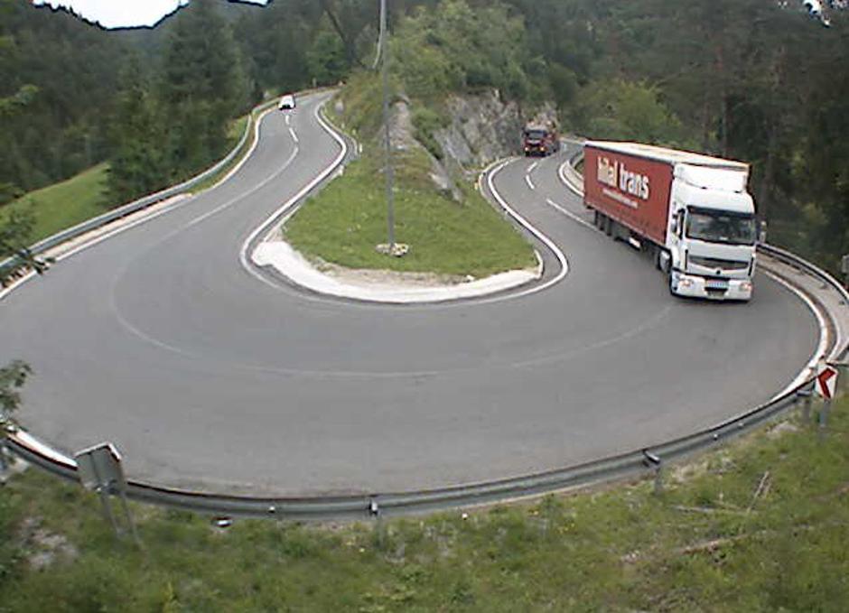 cesta Idrija Godovič Zala | Avtor: PrtScr Drsi