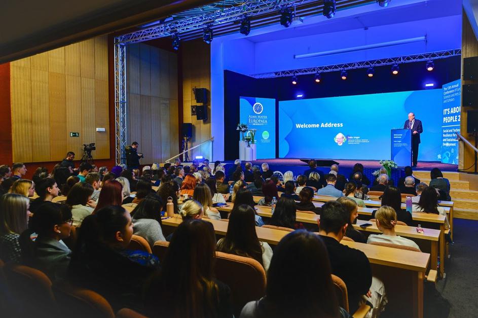 Konferenca o umetni inteligenci