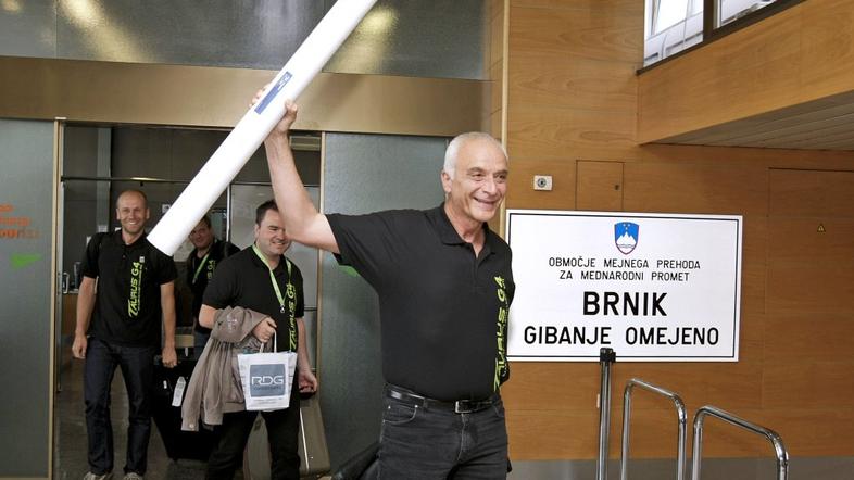 Ekipa Pipistrel ob vrnitvi iz ZDA.