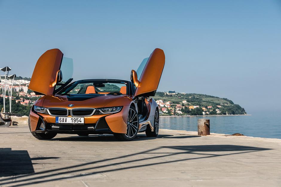 BMW i8 roadster | Avtor: Žiga Intihar