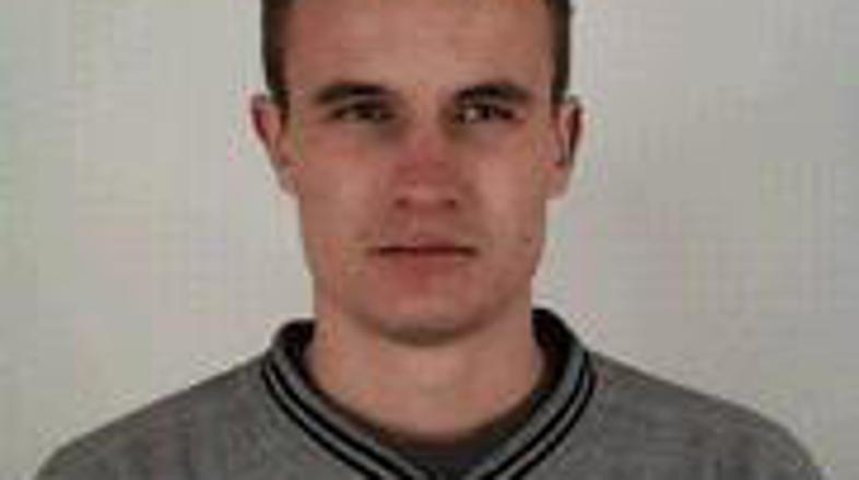 Policija poziva, da če opazite pobeglega, to takoj sporočite na številko 113, če