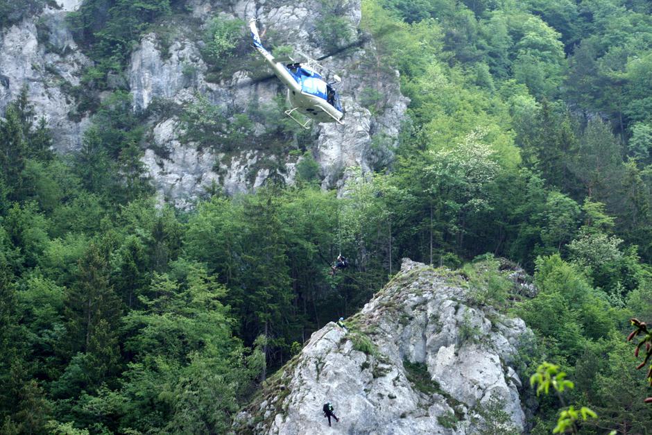 gorski reševalci, reševanje, plezalec, helikopter, gorsko reševanje | Avtor: Žurnal24 main