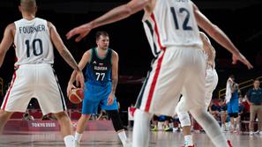 Luka Dončić proti Franciji
