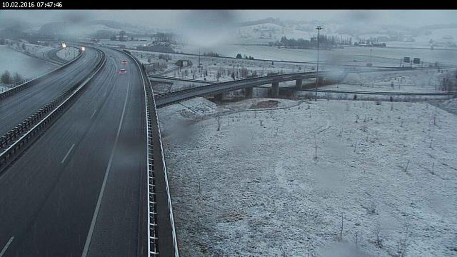Sneg na Štajerskem | Avtor: Prometna kamera (PIC)
