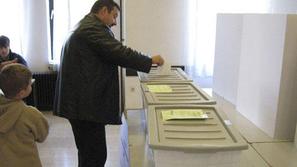 Referendum o pokrajinah bo po navedbah volilne komisije dražji od običajnih.