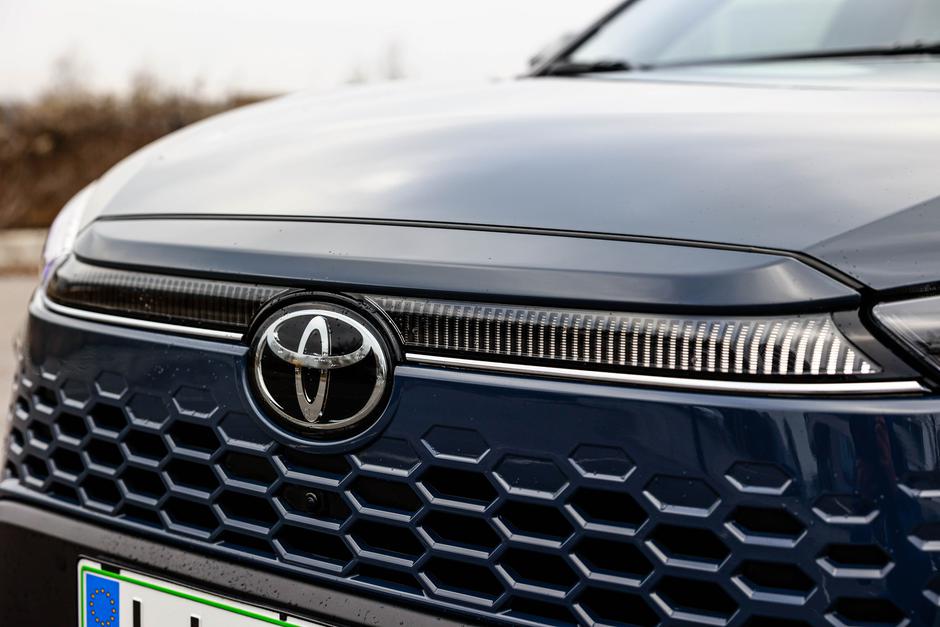 toyota corolla cross | Avtor: Saša Despot