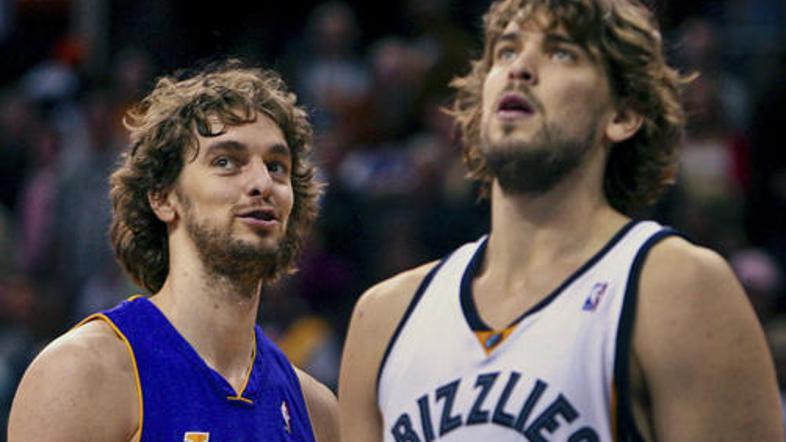 Brat proti bratu. Starejši Pau je z Lakersi premagal mlajšega Marca in njegove G