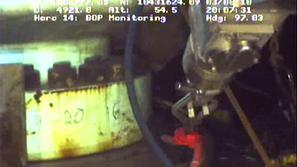 Dela na naftni vrtini pod vodo. (Foto: Reuters)