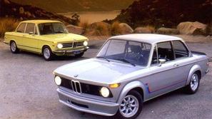 BMW 2002 lahko še danes srečate na cestah, dirkah in raznih zborih ljubiteljev b