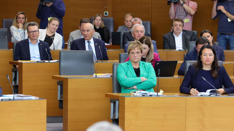 Državni zbor, PS SDS - Janša, Černač, Godec, Žibert Bah, Hojs