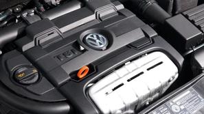 TSI-motor z dvojnim polnilnikom ima, odvisno od različice, razpon moči od 103 do