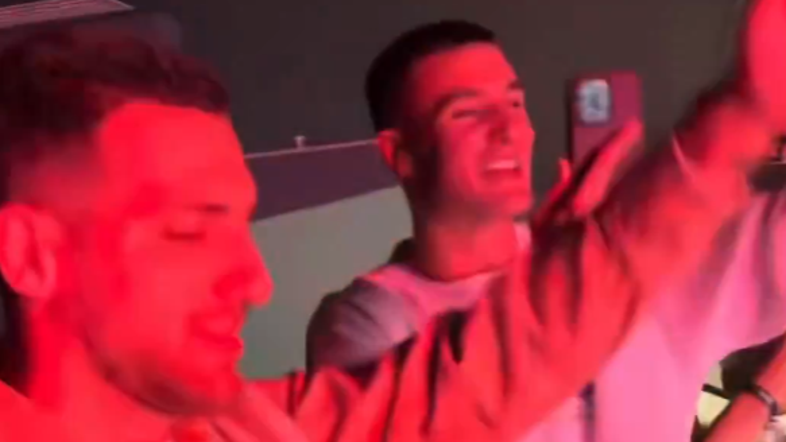 Benjamin Šeško Diogo Dalot Akon