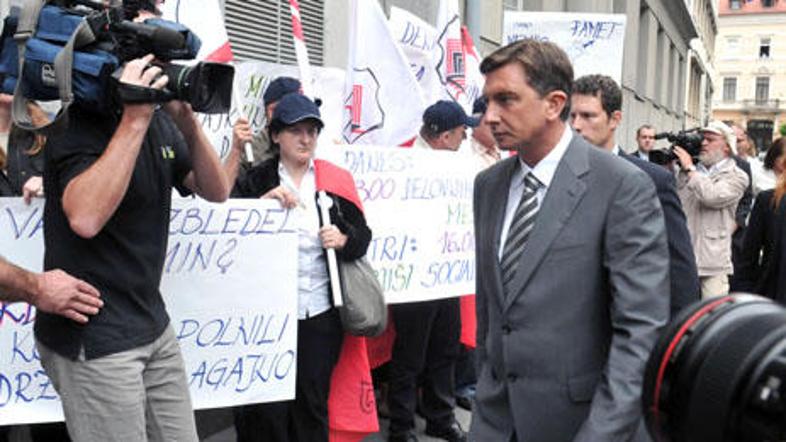 Po srečanju s premierjem Pahorjem so sindikalisti Mure odgovore o svoji usodi is
