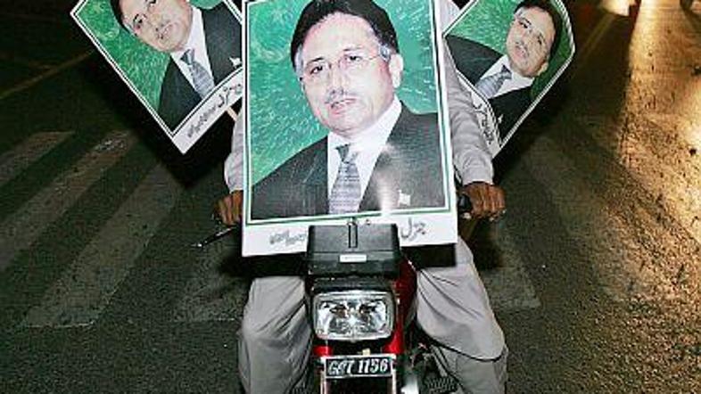 Predsednik Mušaraf je potrdil dogovor med njim in Butovo.