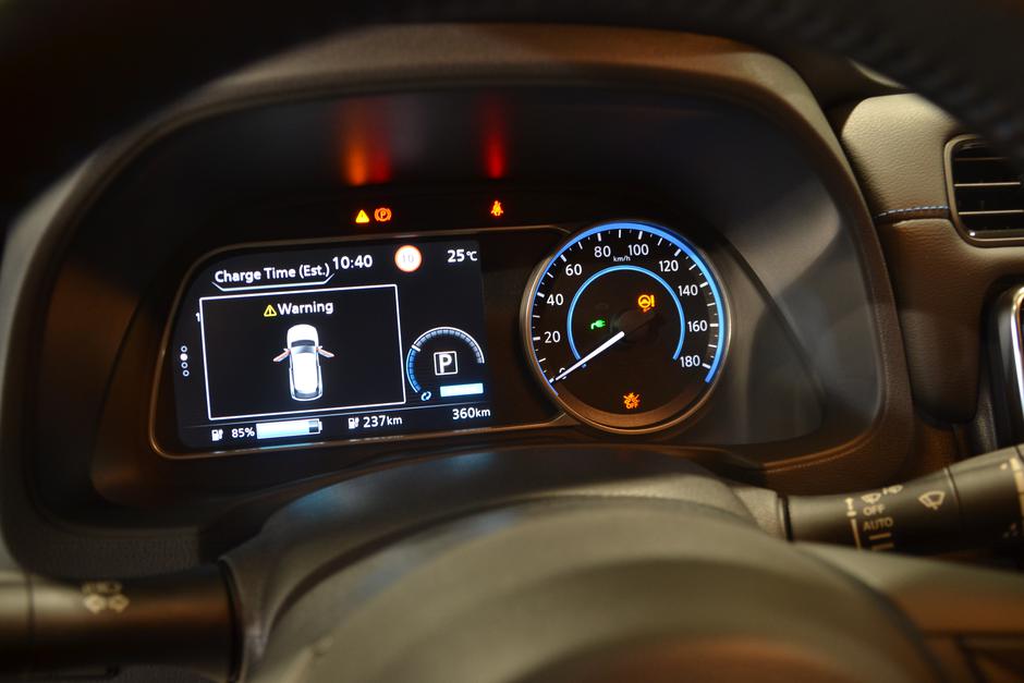 Nissan Leaf | Avtor: Gregor Prebil