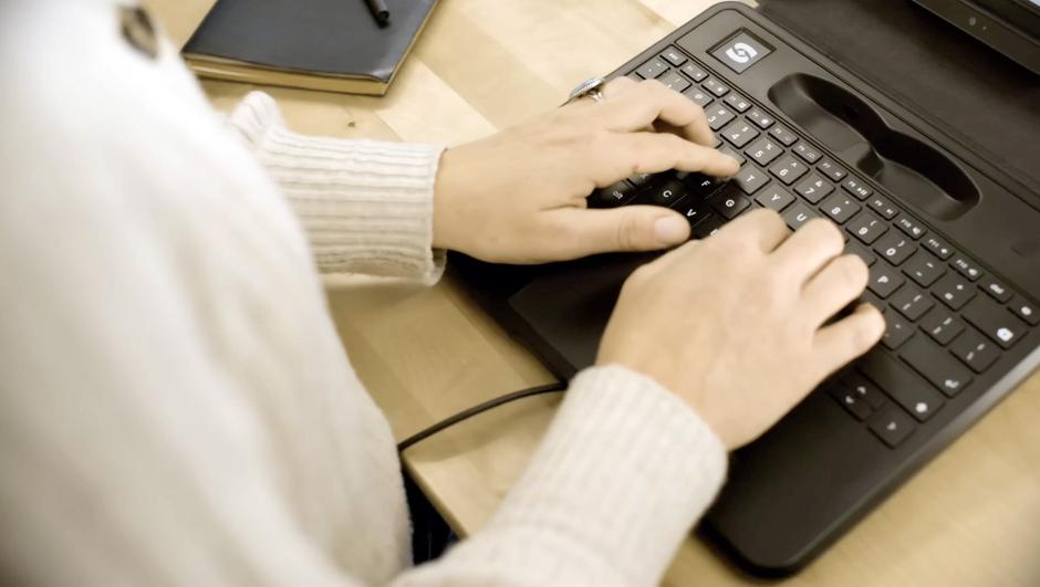 računalnik splet | Avtor: Profimedia