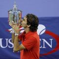 Roger Federer lahko rekordnih 14 naslovov za grand slam Peta Samprasa izenači že