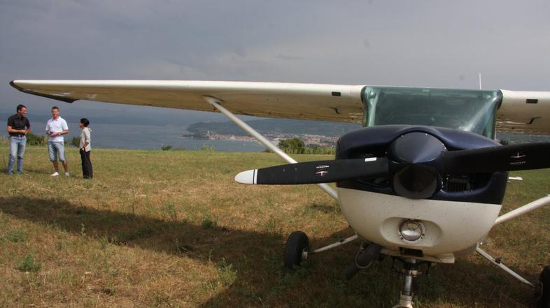 Novice: Na Braču strmoglavilo letalo - Cessna
