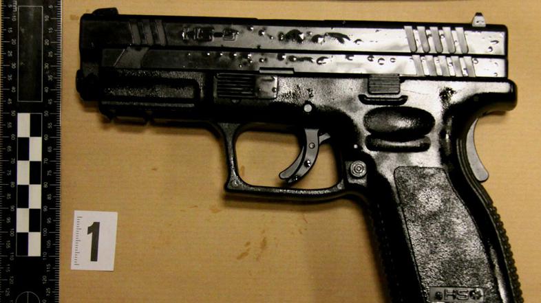 Zasežena pištola
