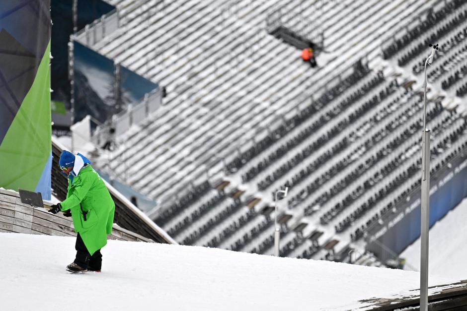 prazna tribuna | Avtor: Profimedia