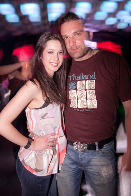 Top klubčkanje nad mestom