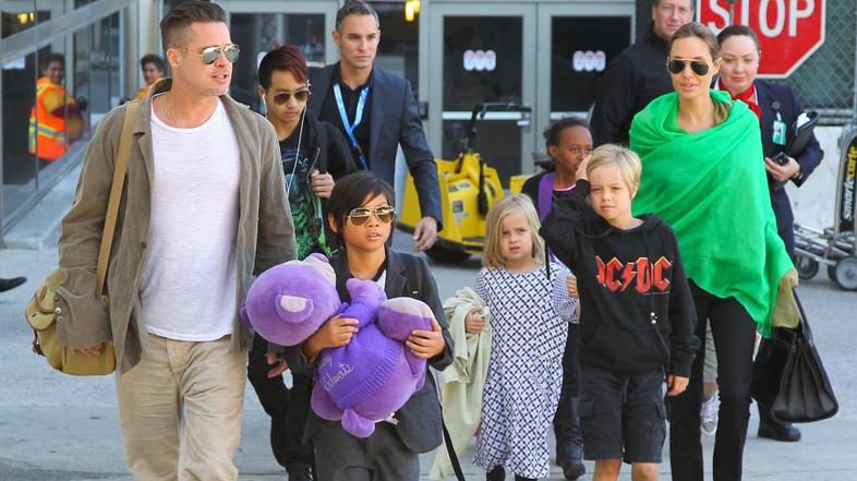 Angelina Jolie Brad Pitt otroci