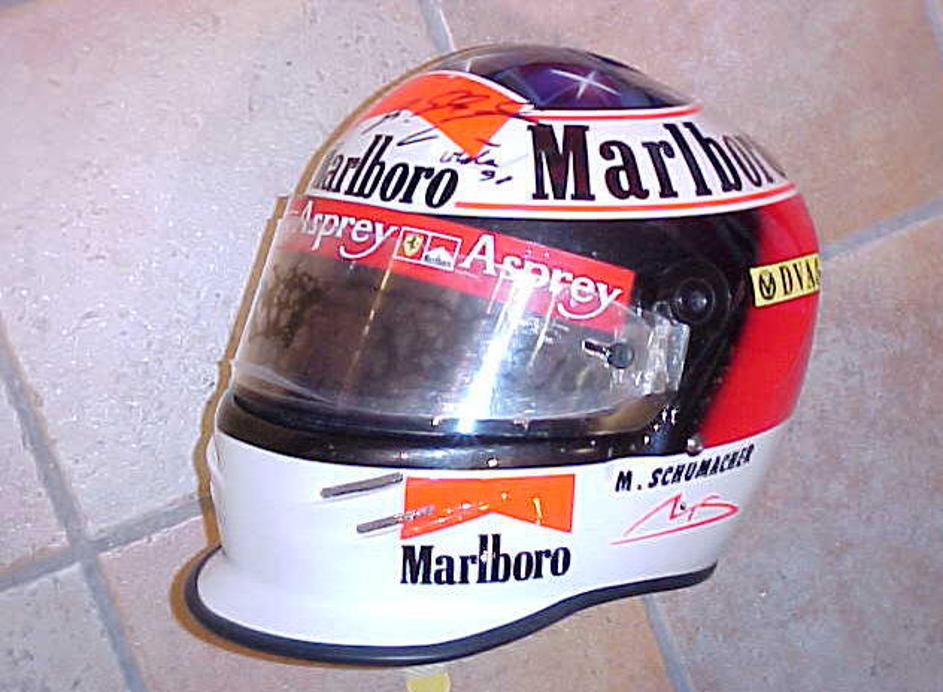 Michael Schumacher - Cena: 18.900 evrov