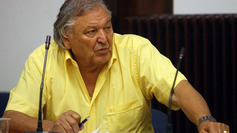 "Čakalne dobe se bodo podaljšale, kar lahko vodi v hitrejše in posledično površn