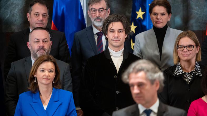 vlada rs vlada Roberta goloba