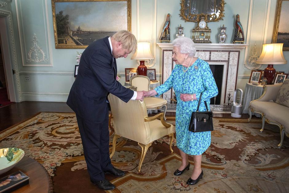 Boris Johnson kraljica Elizabeta II. | Avtor: Epa