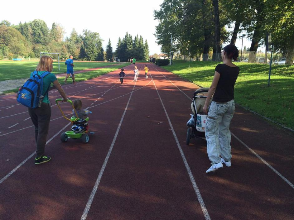 Dobrodelni tek v Tacnu