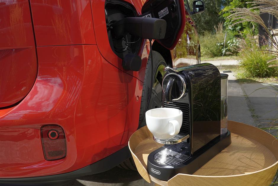 Volkswagen LGV, caddy, multivan, transporter, ID buzz, ID buzz cargo, amarok, california | Avtor: Matija_Janežič