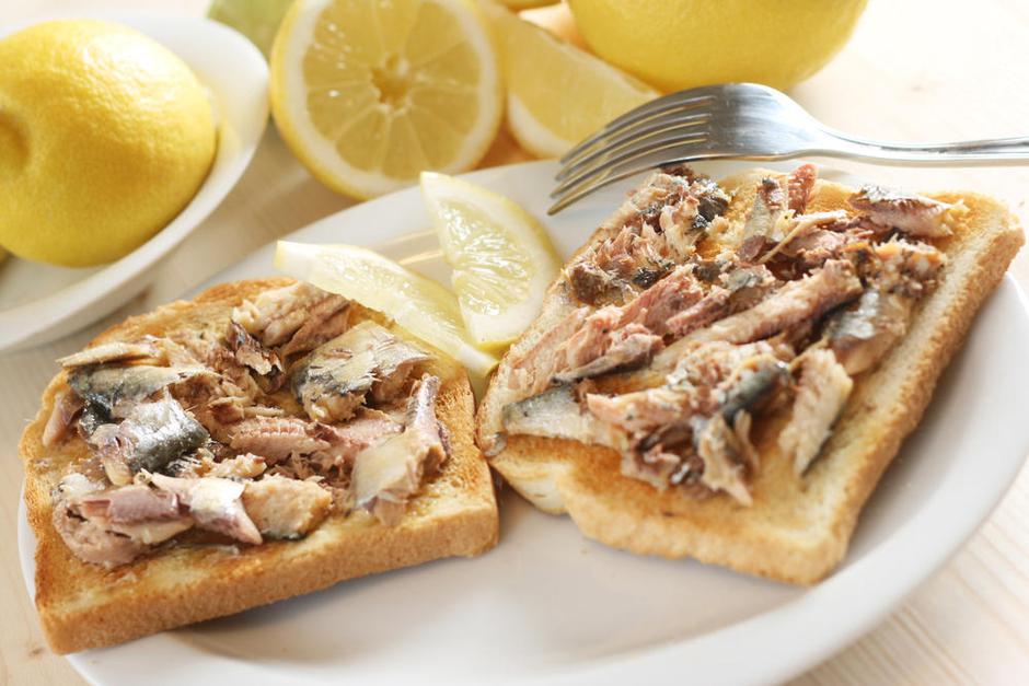 sardine, malica, kruh | Avtor: Žurnal24 main