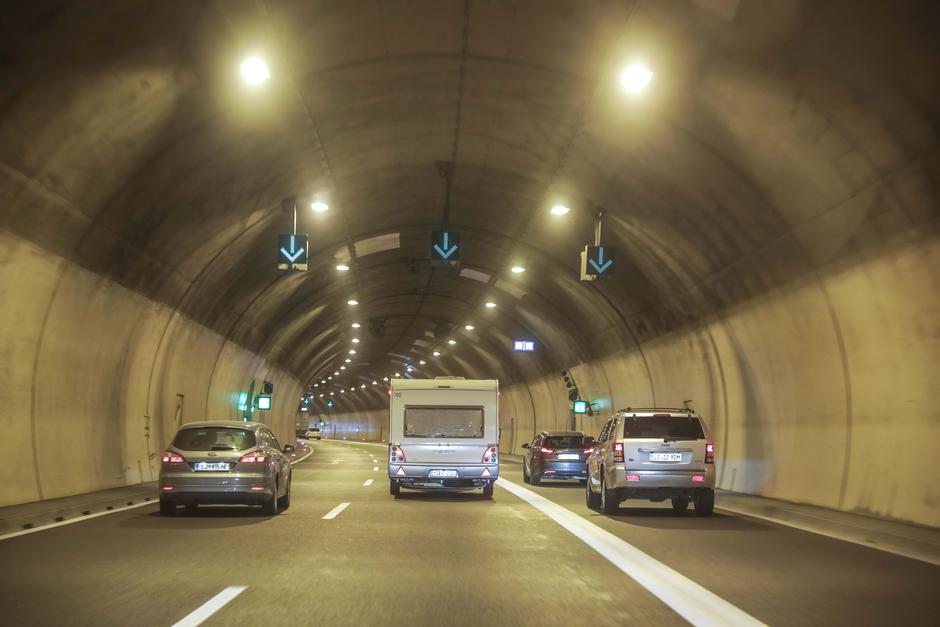 DARS predor tunel avtocesta | Avtor: Saša Despot