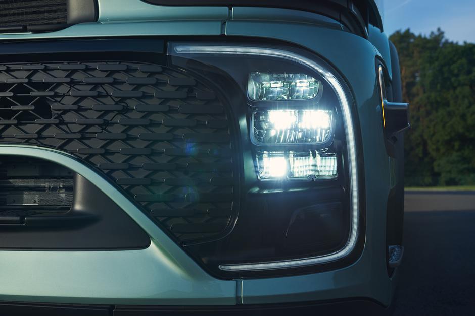 mercedes-benz actros L | Avtor: Mercede-Benz