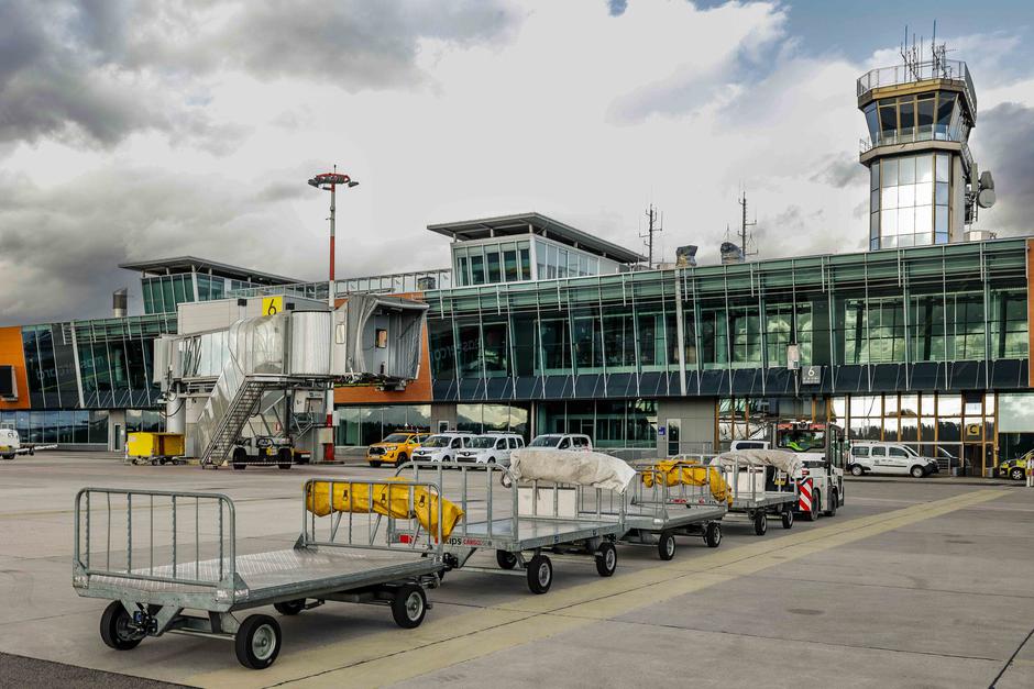 letališče brnik | Avtor: Saša Despot