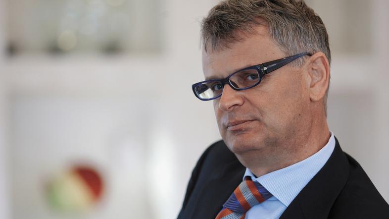 Toplek, ki je Talum neprekinjeno vodil vse od leta 1984, je odstop utemeljil kot