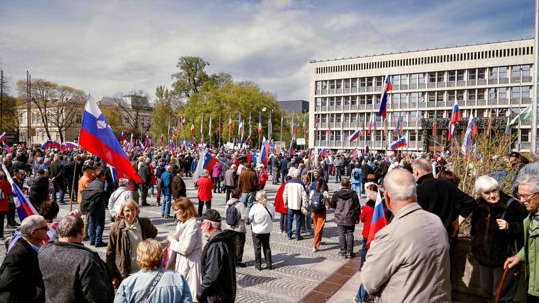 protikorupcijski shod, ki ga ob ustanovni seji DZ organizira Aleš Primc