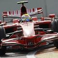 Brazilski dirkač Ferrarija Felipe Massa je trenutno v najboljši formi v karavani