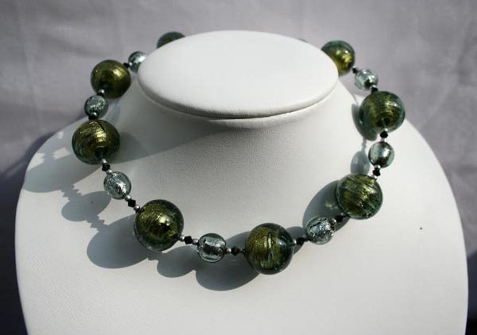 Ogrlica iz muranskega stekla, 89 EUR