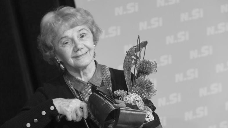 dr. Marija Bevčar Bernik