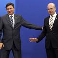 Voditelji, med njimi premier Borut Pahor, zasedajo brez ministrov. (Foto: Reuter
