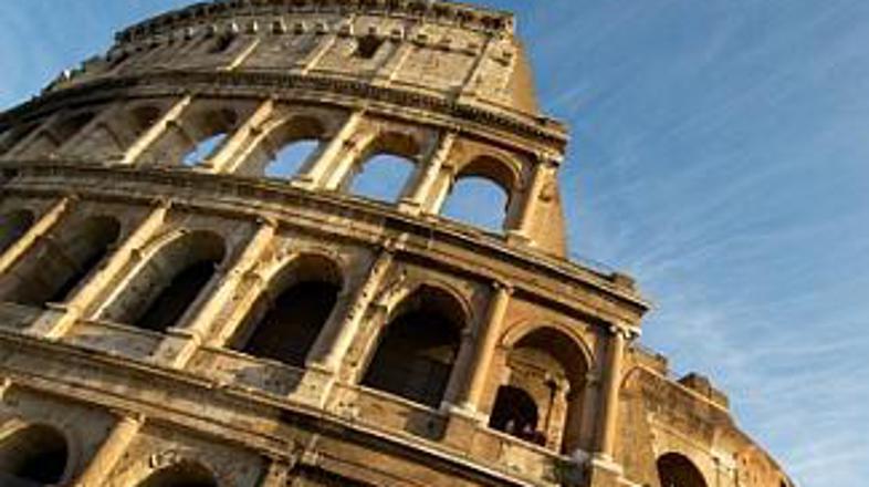 Večno mesto še čaka na vas? Ne skrbite, saj vse poti vodijo v Rim.