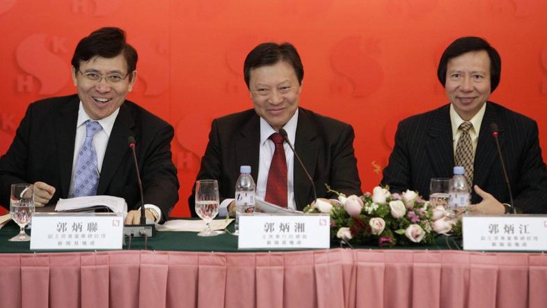 kitaski milijarderji bratje Thomas, Walter in Raymond Kwok