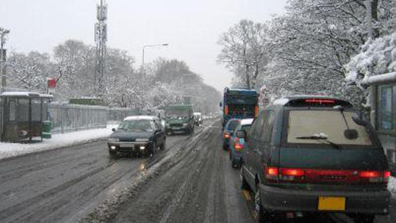 Zimske razmere marsikoga presenetijo.