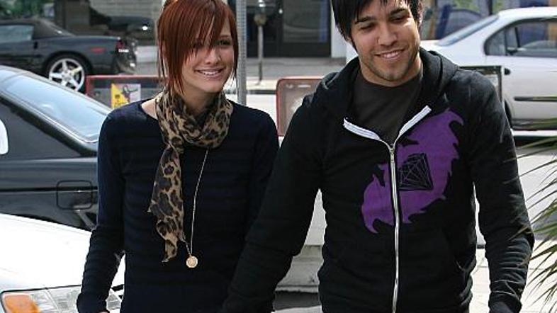 Jessica Simpson verjame, da bosta Pete in Ashlee odlična starša.